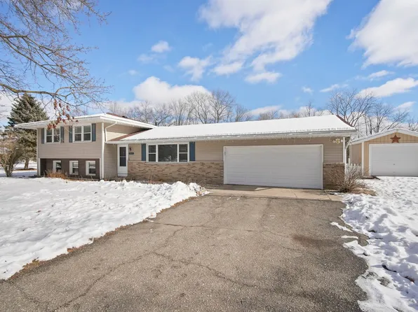 147 Plymouth St, Jackson, MI 49201