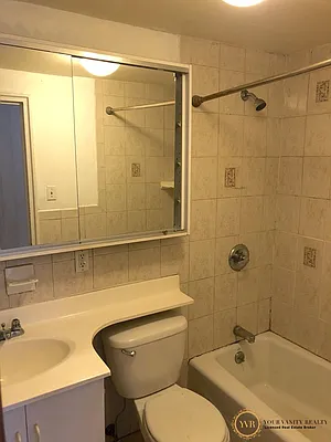 Rented by Your Vanity Realty | media 6