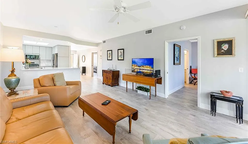 2 bed, 2.0 bath, 1487 sqft, $6,000 — Photo 3