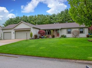 59696 Bluebird Ct, South Bend, IN 46614