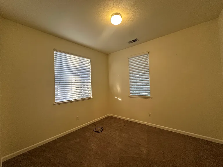 6227 Ingleston Dr — Photo 22