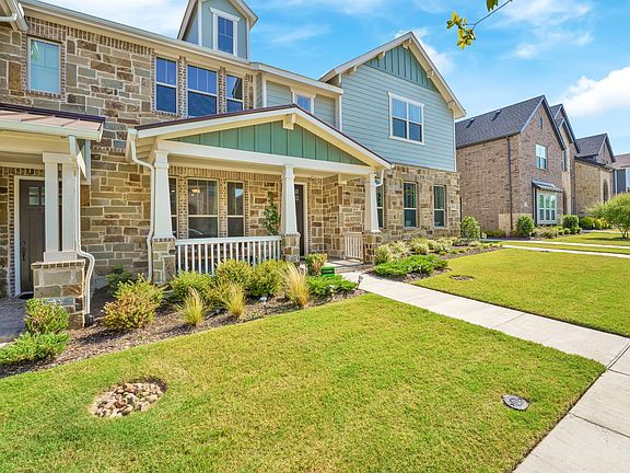 2nd image of 2526 Barnwood Ln
