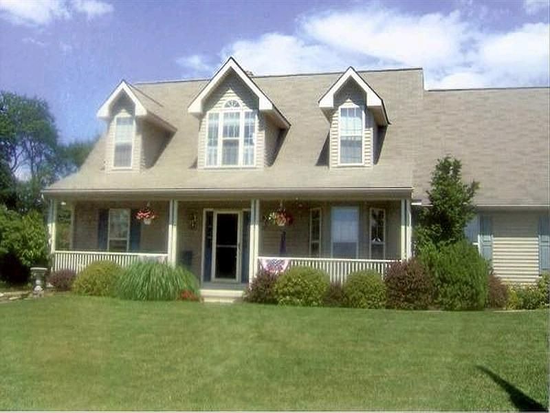 2nd image of 409 Hamsher Ave