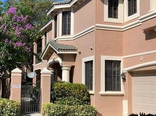 2792 Center Court Dr #1-31, Weston, FL 33332