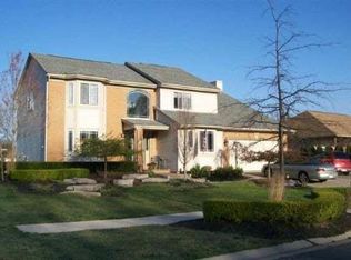 7190 Amanda Dr, Belleville, MI