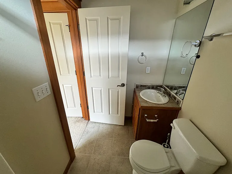 4314B 8th Ave NE #B — Photo 18