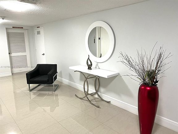 2nd image of 1600 S Ocean Dr APT 3D