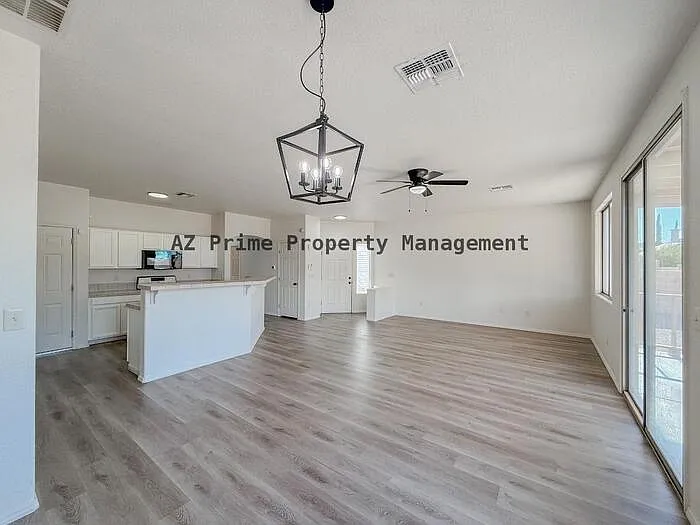 3420 W Avenida Bonita — Photo 7