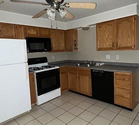 4th image of 5 Garibaldi St APT 33