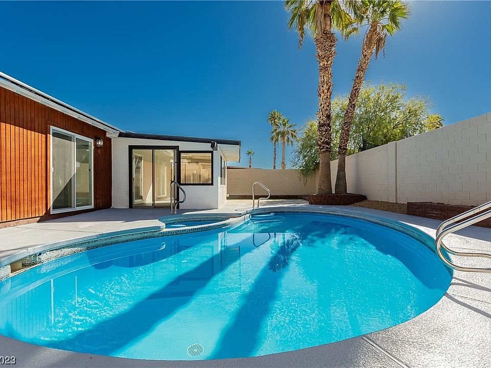 1st image of 6317 Guadalupe Ave