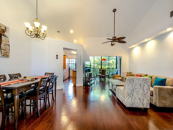 5th image of 3537 Emerald Oaks Dr #2803