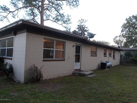 4th image of 4952 Perrine Dr