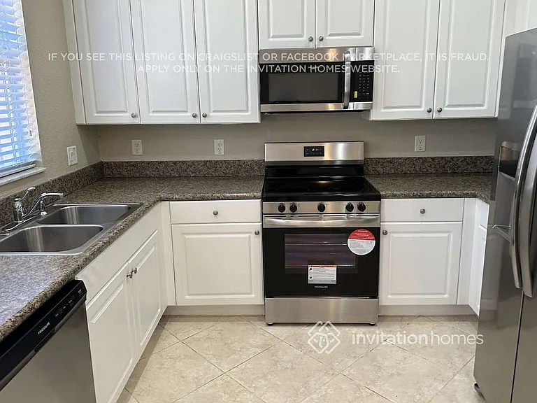 7866 Jewelwood Dr — Photo 5