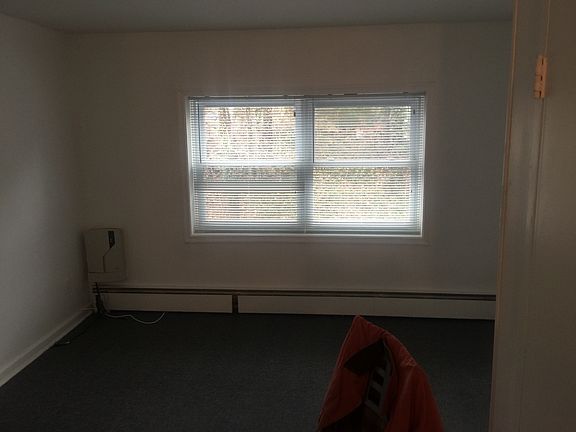 3rd image of 235 Keswick Ave