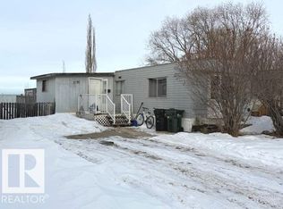 1130 Lake Vista Dr, Sherwood Park, AB T8H1J7