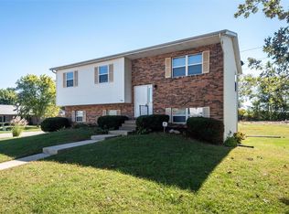 2308 Tampico Dr, Belleville, IL 62221