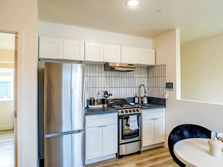 350.5 27th St. - Kitchen Area