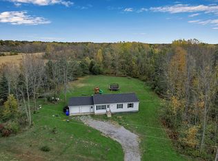 1359 Hartland Rd, Barker, NY 14012