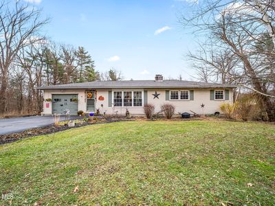 34 Ford Road, Troy, NY, 12180