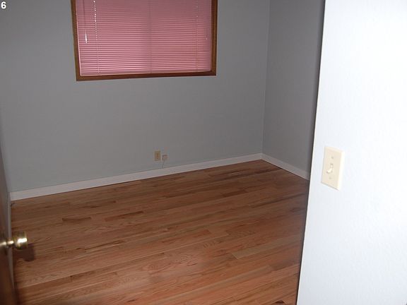5th image of 3100 NE 150th Ave