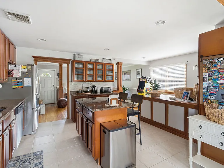 22 Hart St — Photo 14
