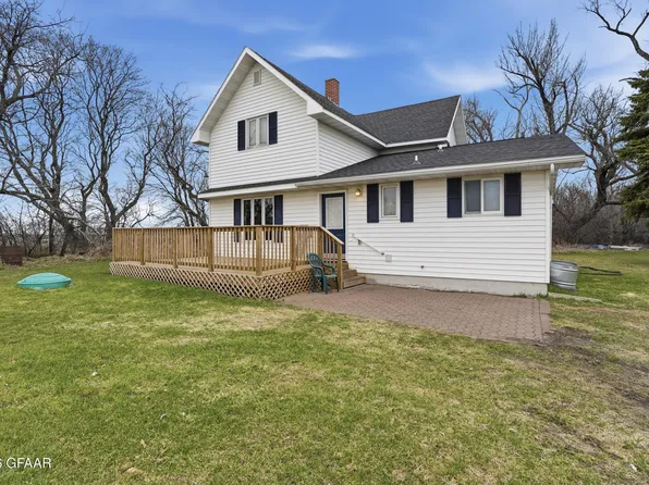 3448 9th Ave NE, Northwood, ND 58267