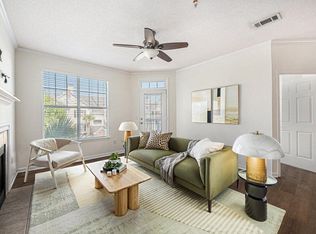 45 Sycamore Ave APT 535, Charleston, SC 29407