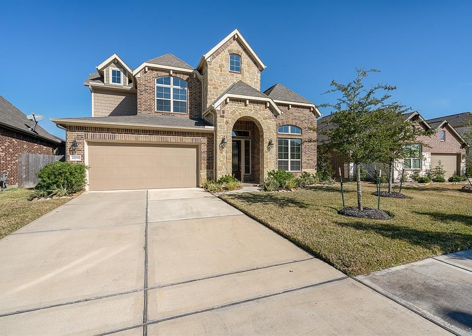 1st image of 22114 Ash Green Dr