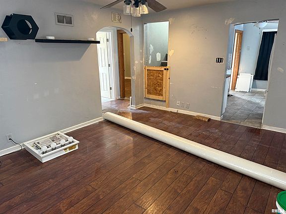 2nd image of 2324 S 8th St