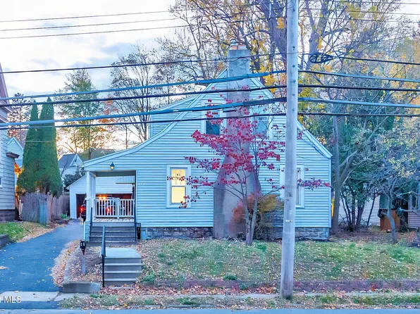 11 Vley Road, Scotia, NY 12302