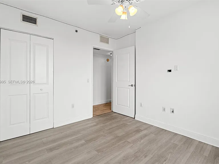 2681 N Flamingo Rd #2205S — Photo 27