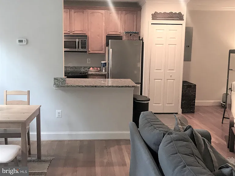 401 Commonwealth Ave #31A — Photo 17