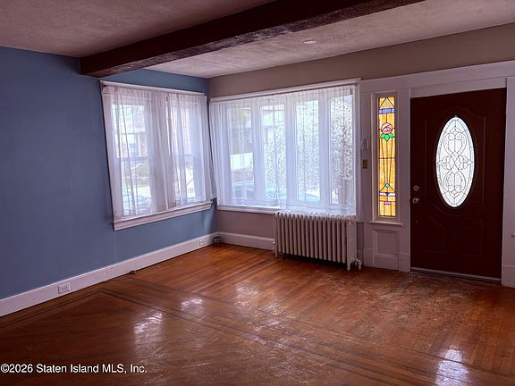 4th image of 64 Watchogue Rd