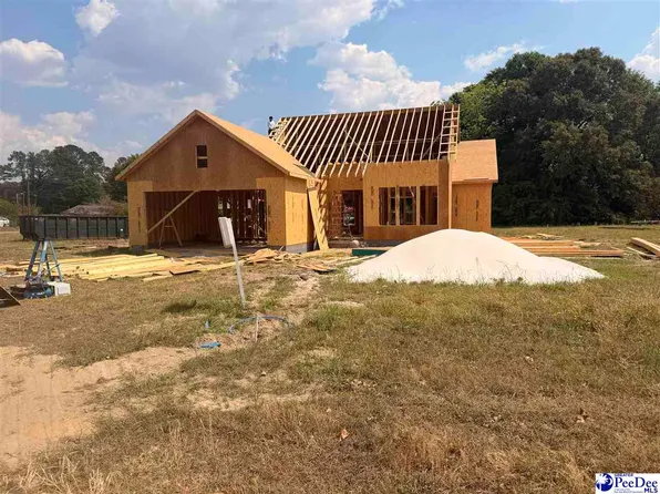1517 Sunrise Dr, Hartsville, SC 29550