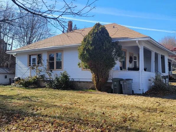 1104 North Ave, La Grande, OR 97850