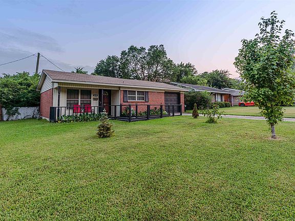 2nd image of 2270 Bella Vista Dr