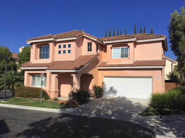 305 Diamante Way, Oceanside, CA 92056