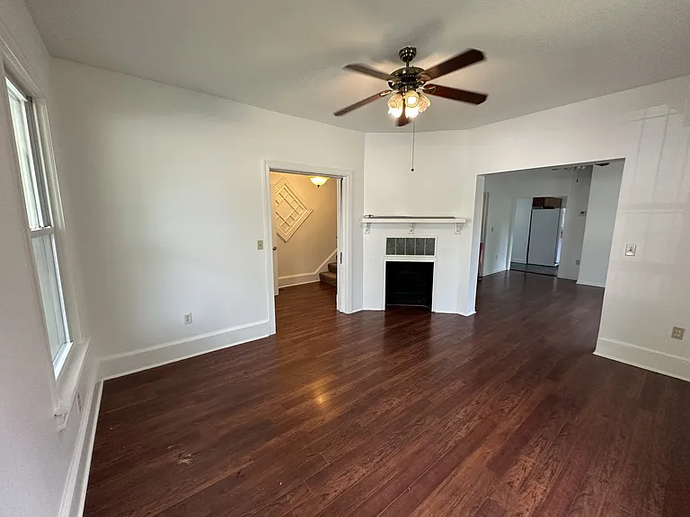 901 Alabama Ave SE — Photo 5