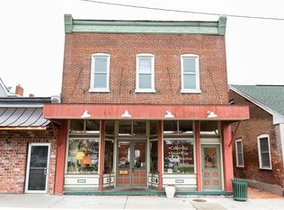 217 E Main St, Mascoutah, IL
