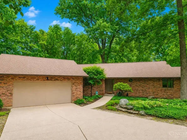 477 White Oak Dr, Oxford, OH 45056