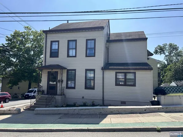 100 Tilt St, Haledon, NJ 07508