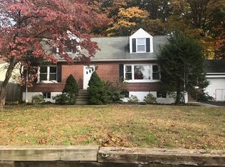 41 Jessup St, Stamford, CT 06902