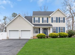 1 Magpie Ct, Jackson, NJ 08527