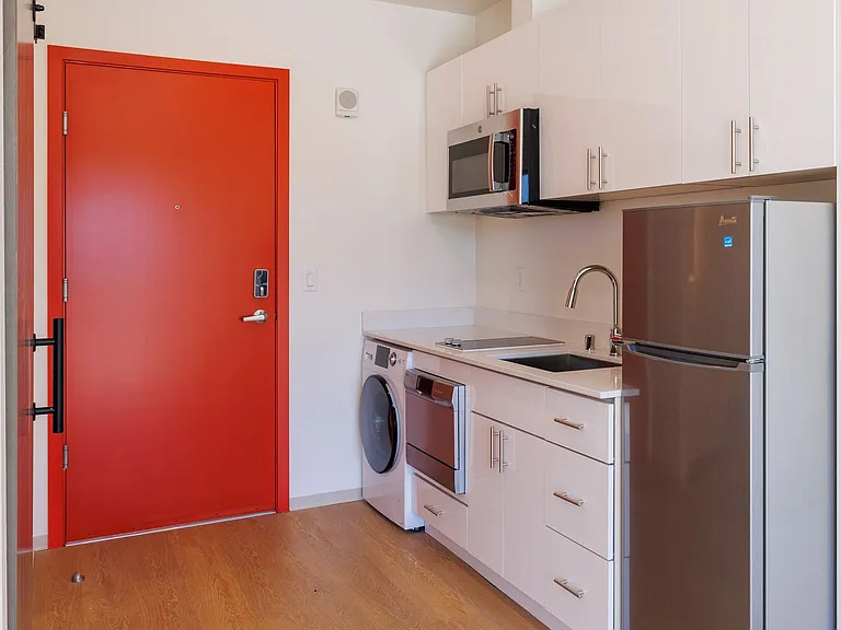 The Rocket Apartments — Photo 32