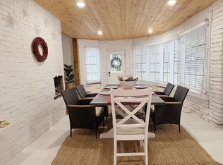 812 Tropical Dr, Bradenton, FL 34208