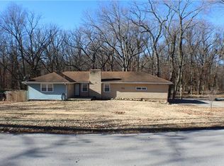 5012 NE Davidson Rd, Kansas City, MO 64118