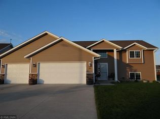 205 Harbor Hill Dr, Mankato, MN 56001