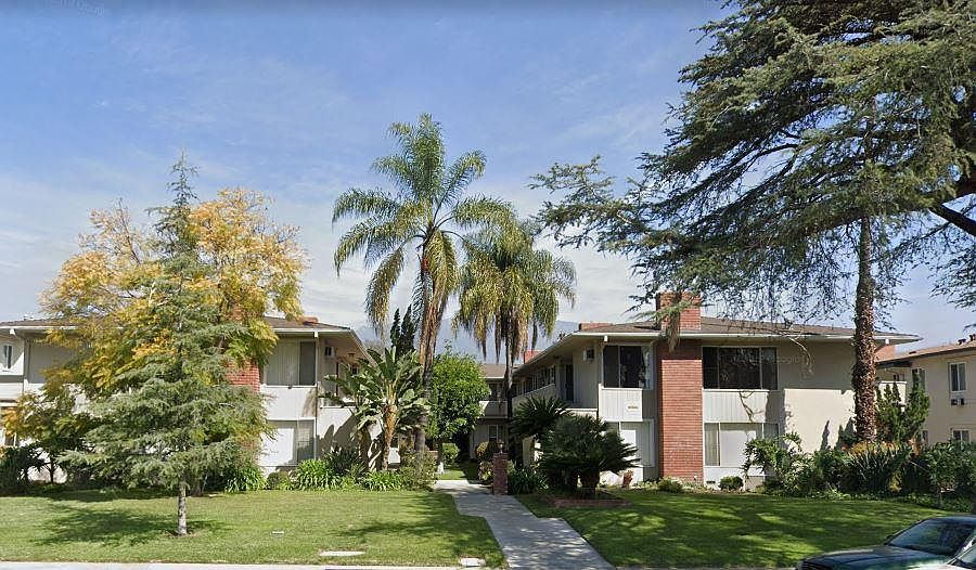 1st image of 1005 W Huntington Dr APT K