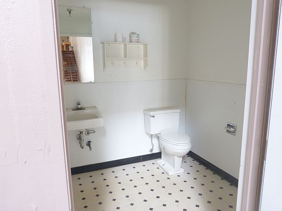 5th image of 5710 Auburn Blvd Ste 16