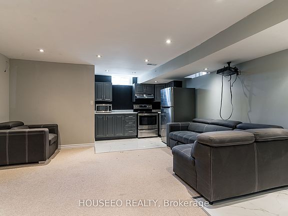 3rd image of 3324 Sunlight St #Basement
